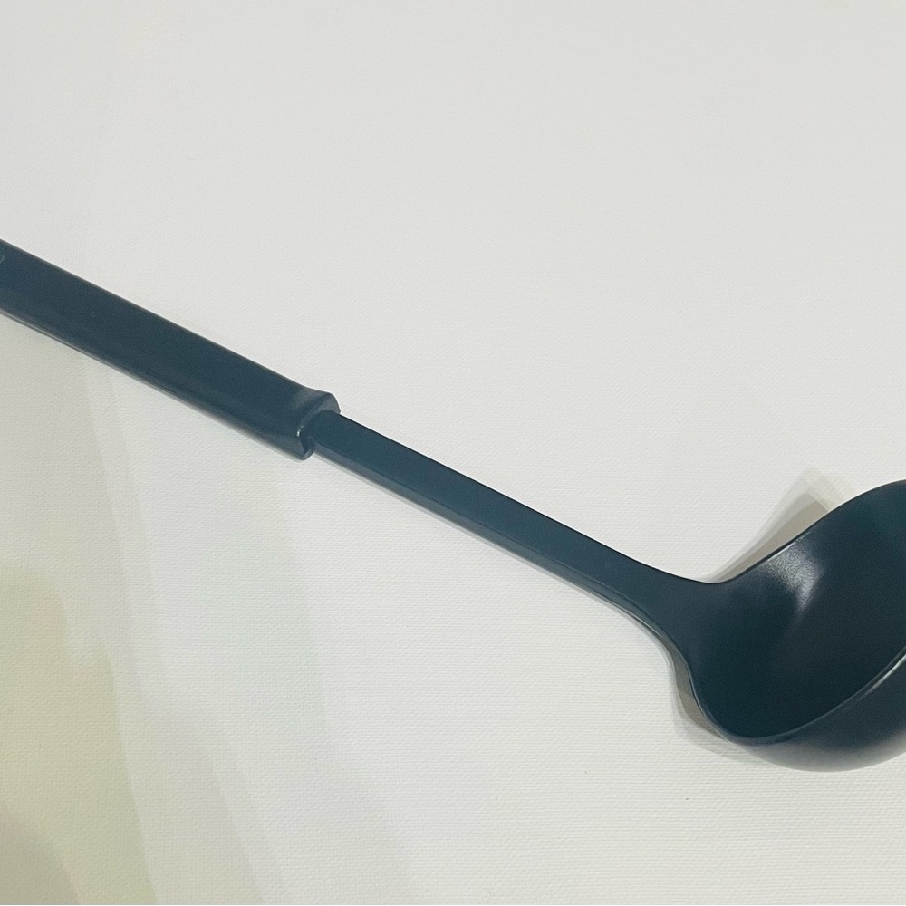 Calphalon Ladle Black Nylon Cooking Serving Sturdy‎ Heat Resist - Picture 2 of 5